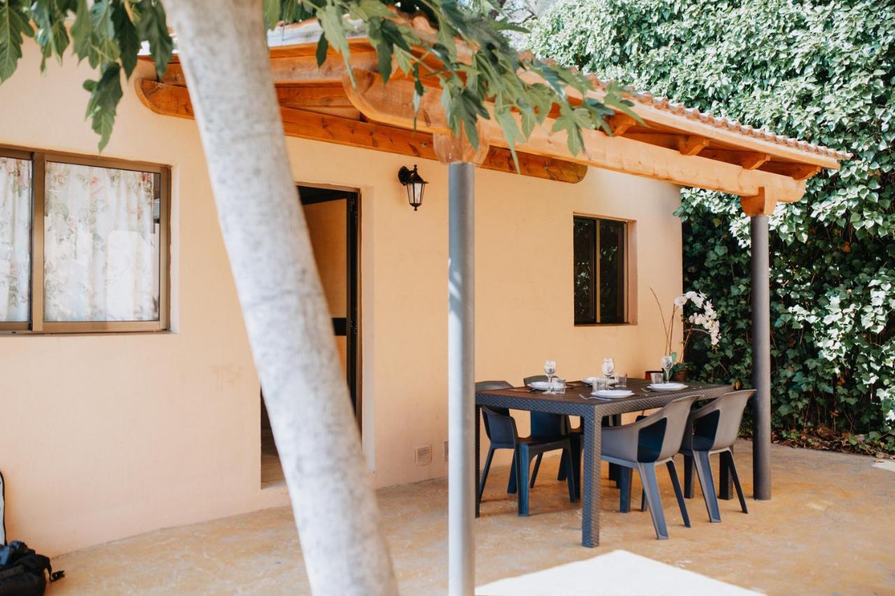 Camping Caledonia Tamarit Bagian luar foto