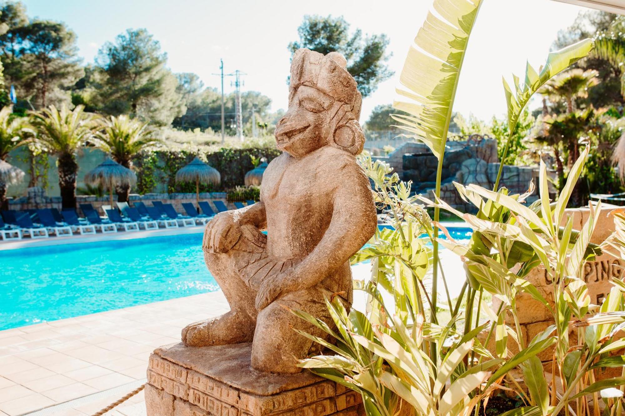 Camping Caledonia Tamarit Bagian luar foto