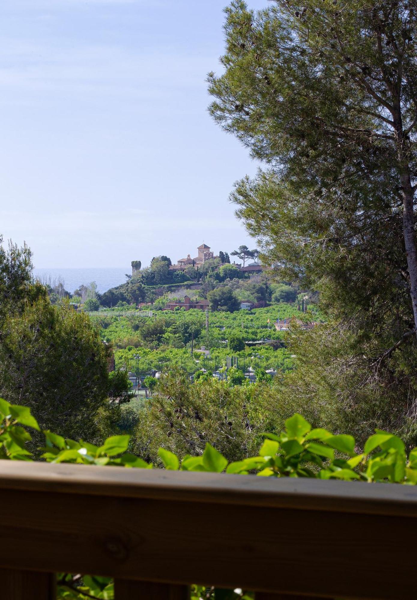 Camping Caledonia Tamarit Bagian luar foto