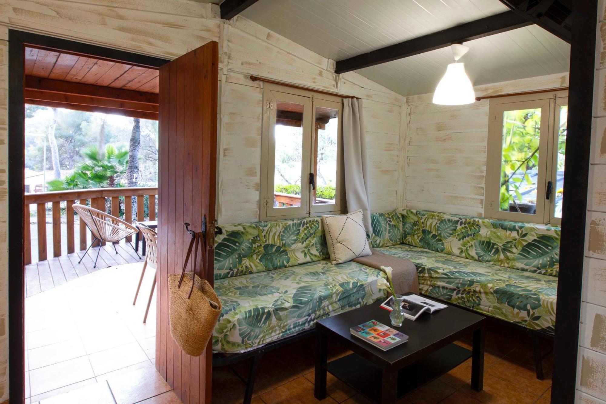 Camping Caledonia Tamarit Bagian luar foto