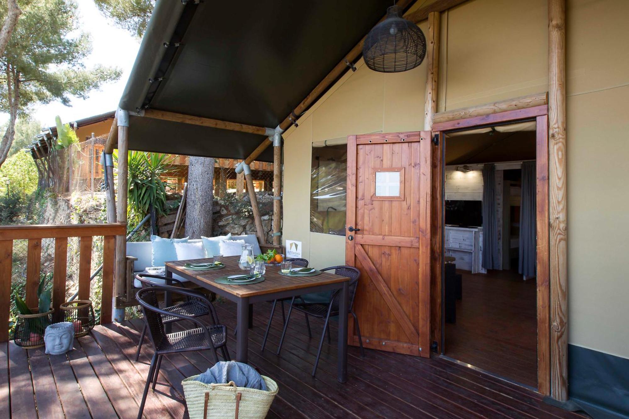 Camping Caledonia Tamarit Bagian luar foto